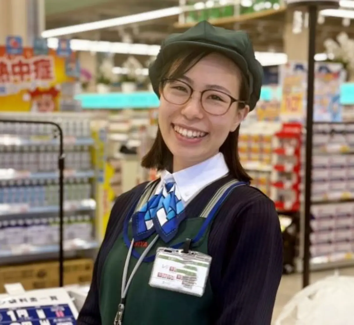 紅屋商事を知る