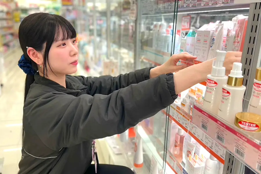 ドラッグストア事業部